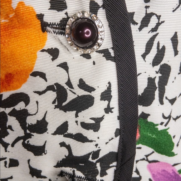 LOVE ME LOVE ME NOT BLAZZER - Picture 3 of 6